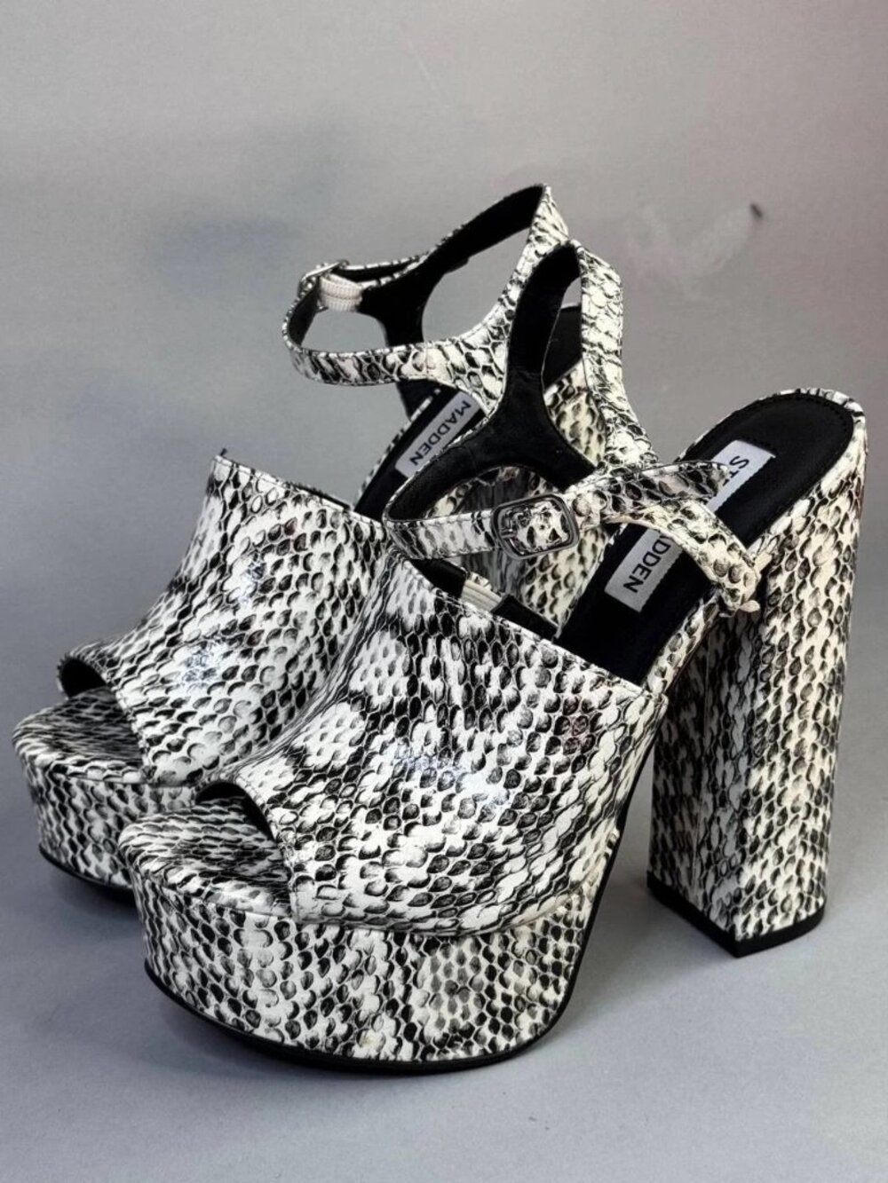 Steve Madden Snake Print Platform Heels - Size 6.5